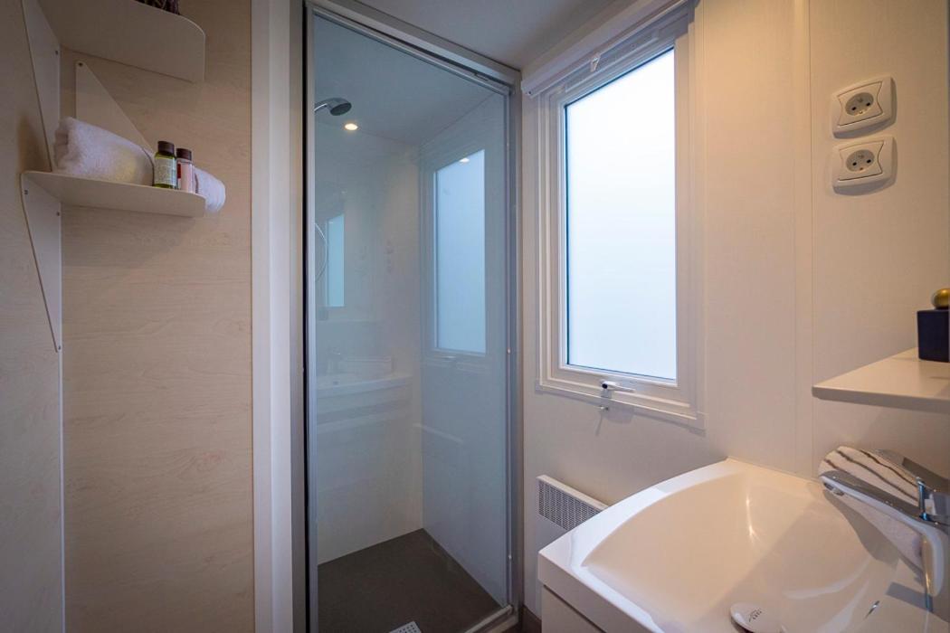 チクラナ・デ・ラ・フロンテーラ Chiclana Mobile House - Piscina , Wi-Fi, Relaxヴィラ エクステリア 写真